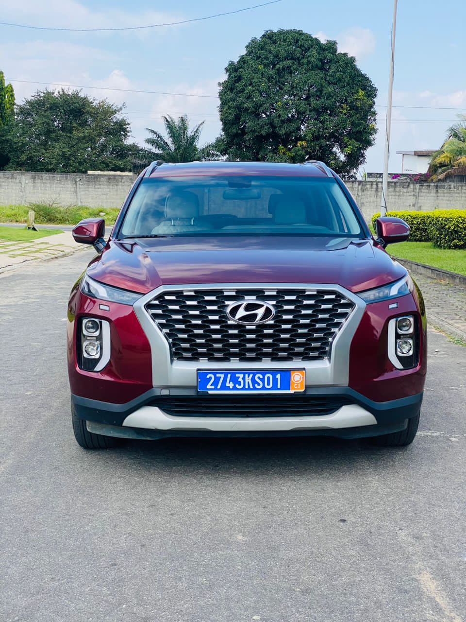 Location de voiture à partir de 2 jour 25000