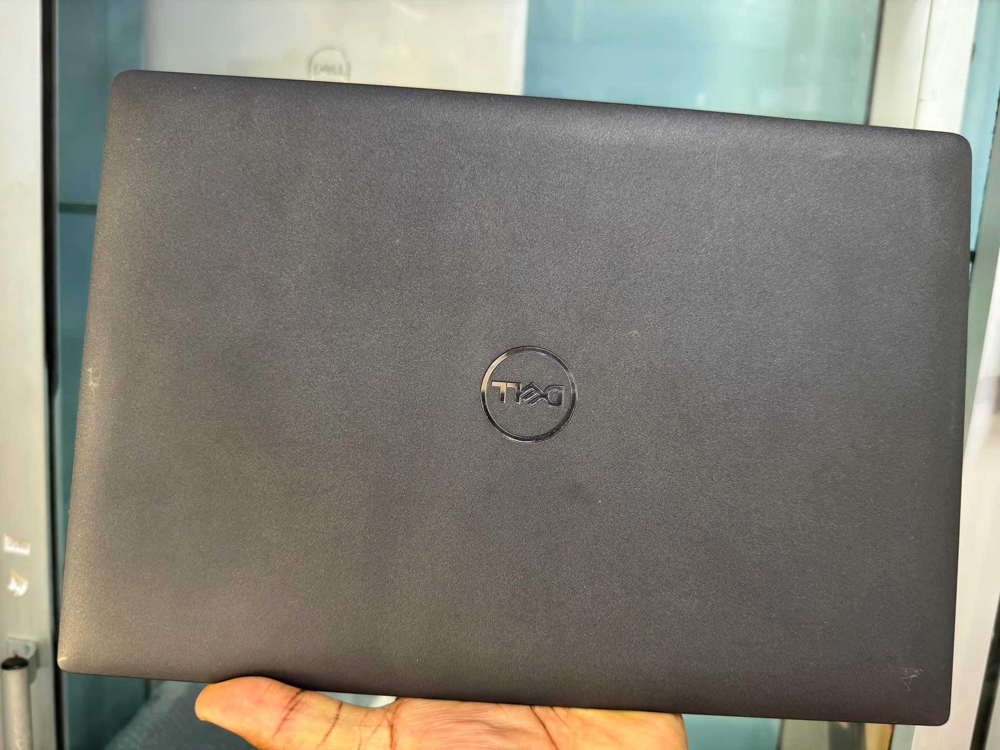 Dell Latitude 3420