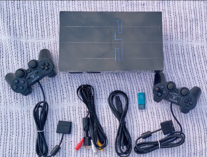 CONSOLES PLAYSTATION 2