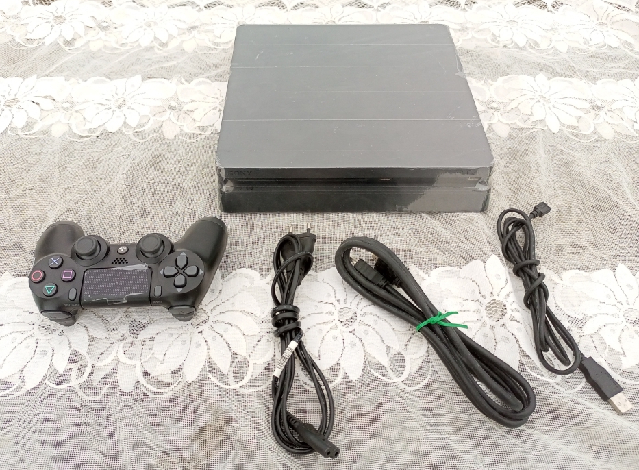 CONSOLES PLAYSTATION 4 CRAQUER