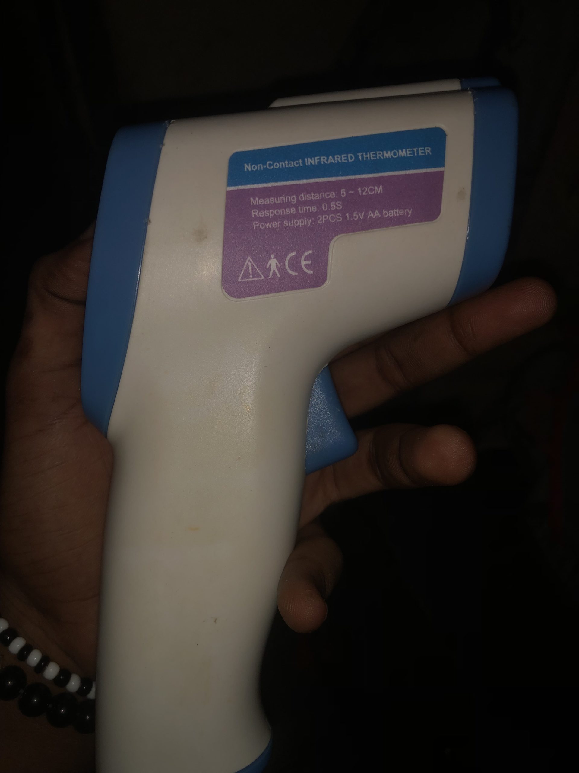 Thermomètre frontal