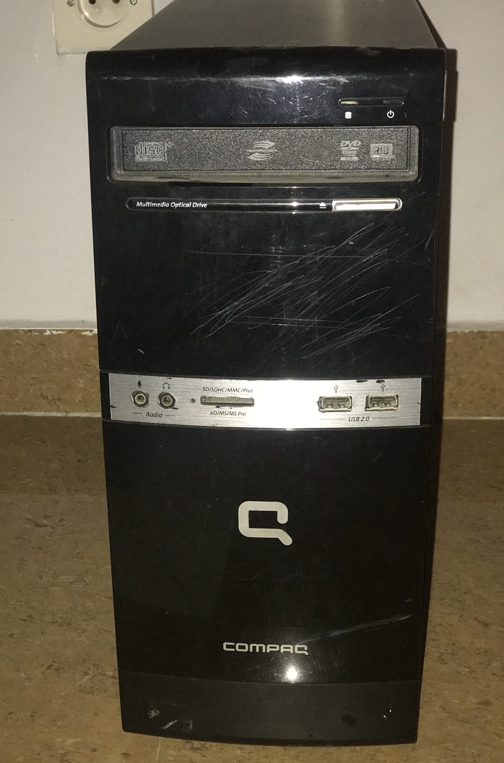 Unité centrale HP Compaq