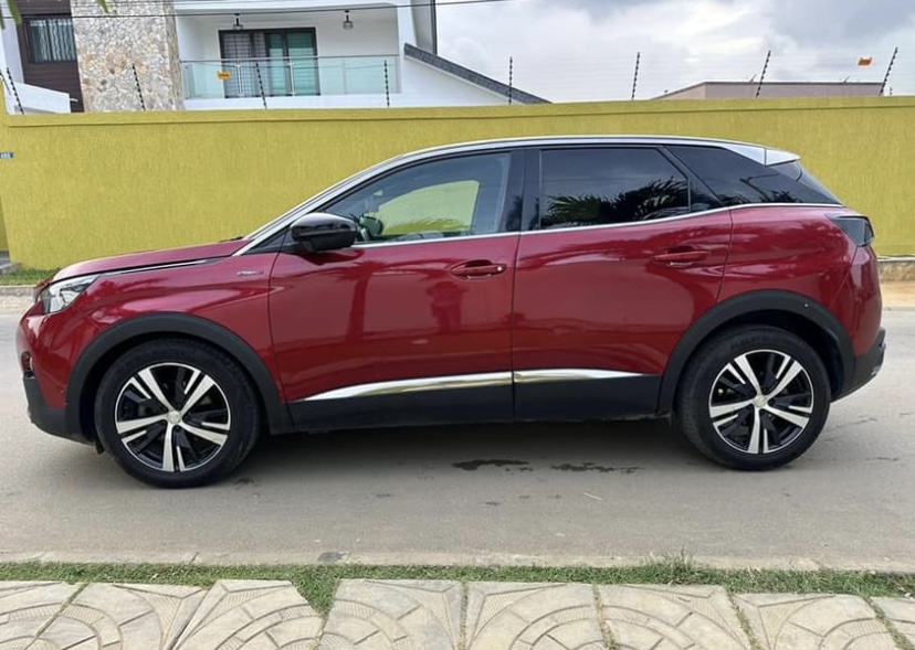 PEUGEOT 3008 GTLINE