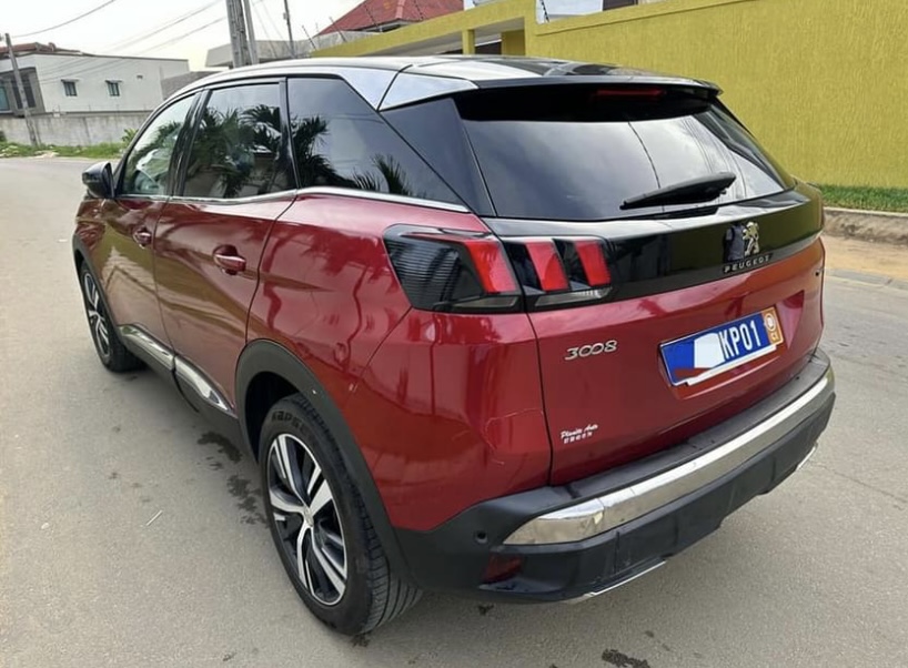 PEUGEOT 3008 GTLINE