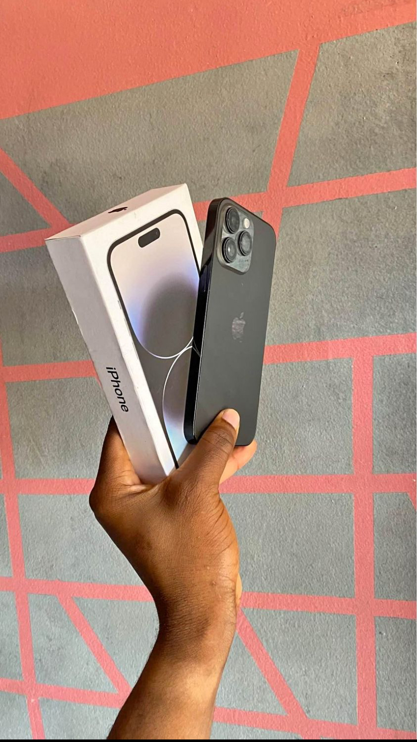 iPhone 14 pro Max 512GB original dans carton