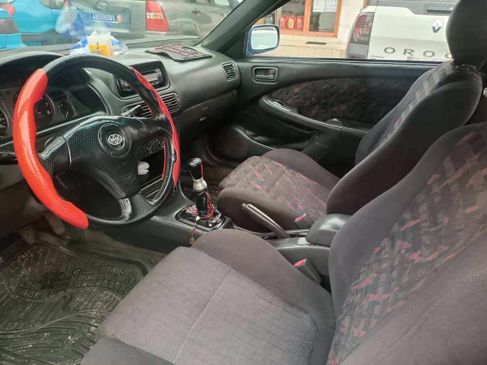 Toyota Eto’o 3portière