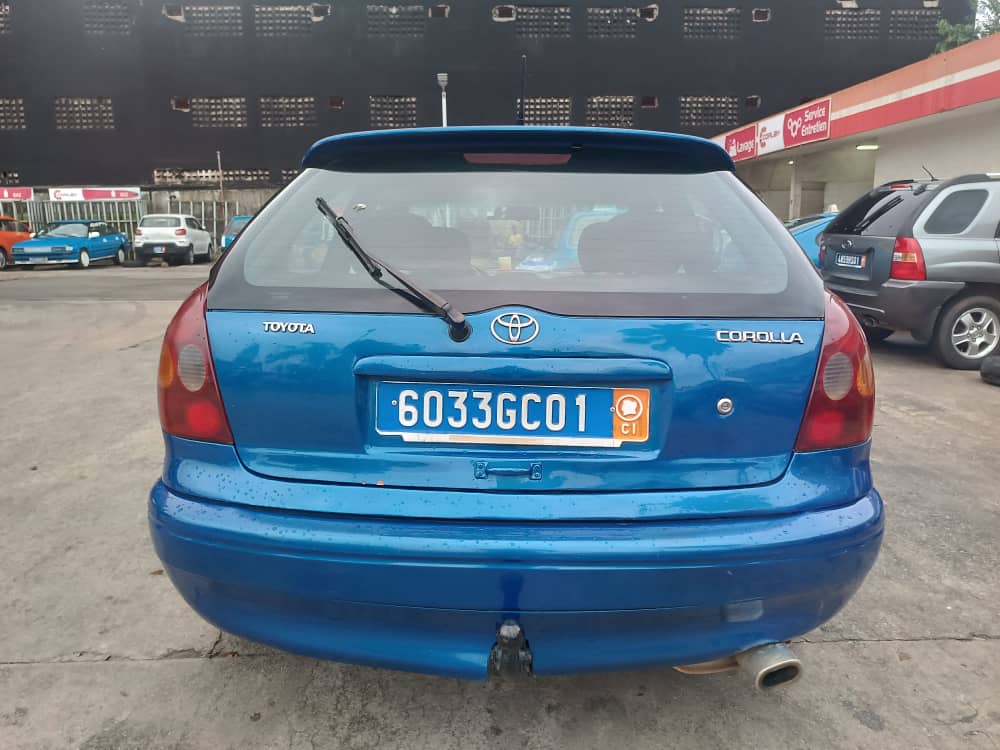 Toyota Eto’o 3portière