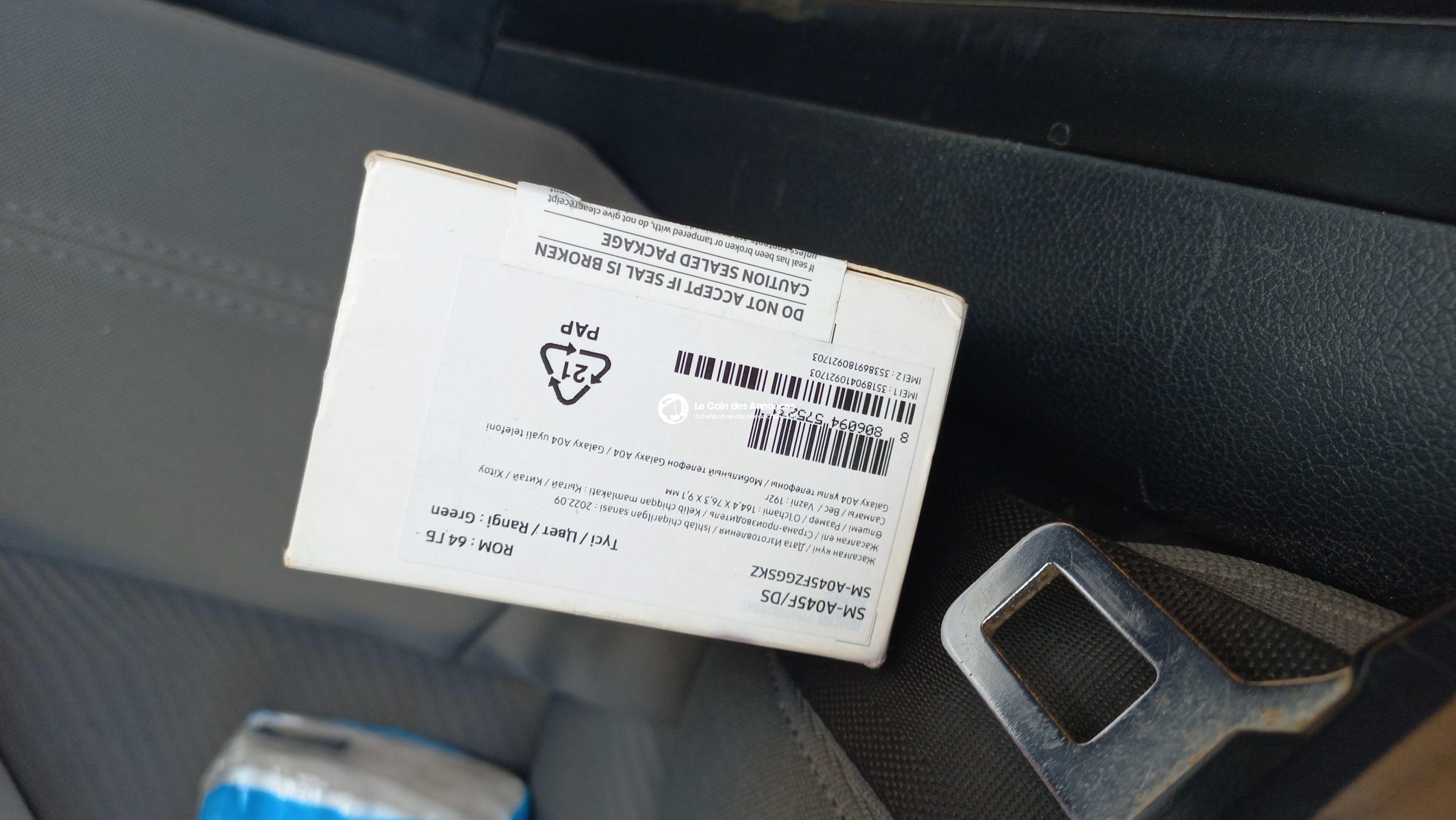 A04 neuf 64Go / 4 GO vert à 85mil