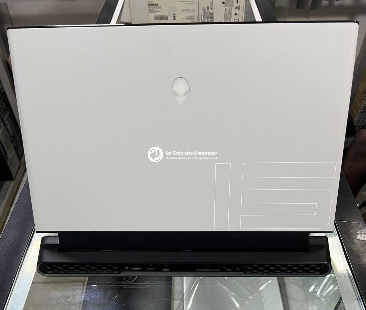 PC Gamers, Programmeurs, Architecture, Multimédia, Alienware M15 R2 Core i7 9h