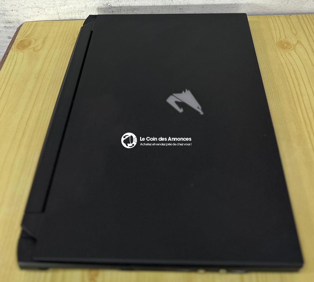 PC Gamers, Programmeurs, Architecture, Multimédia,Gibabyte Aorus 17G KD Core i7 11th