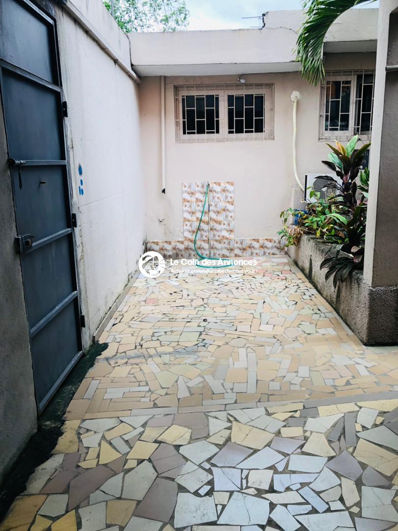 Maison basse à vendre