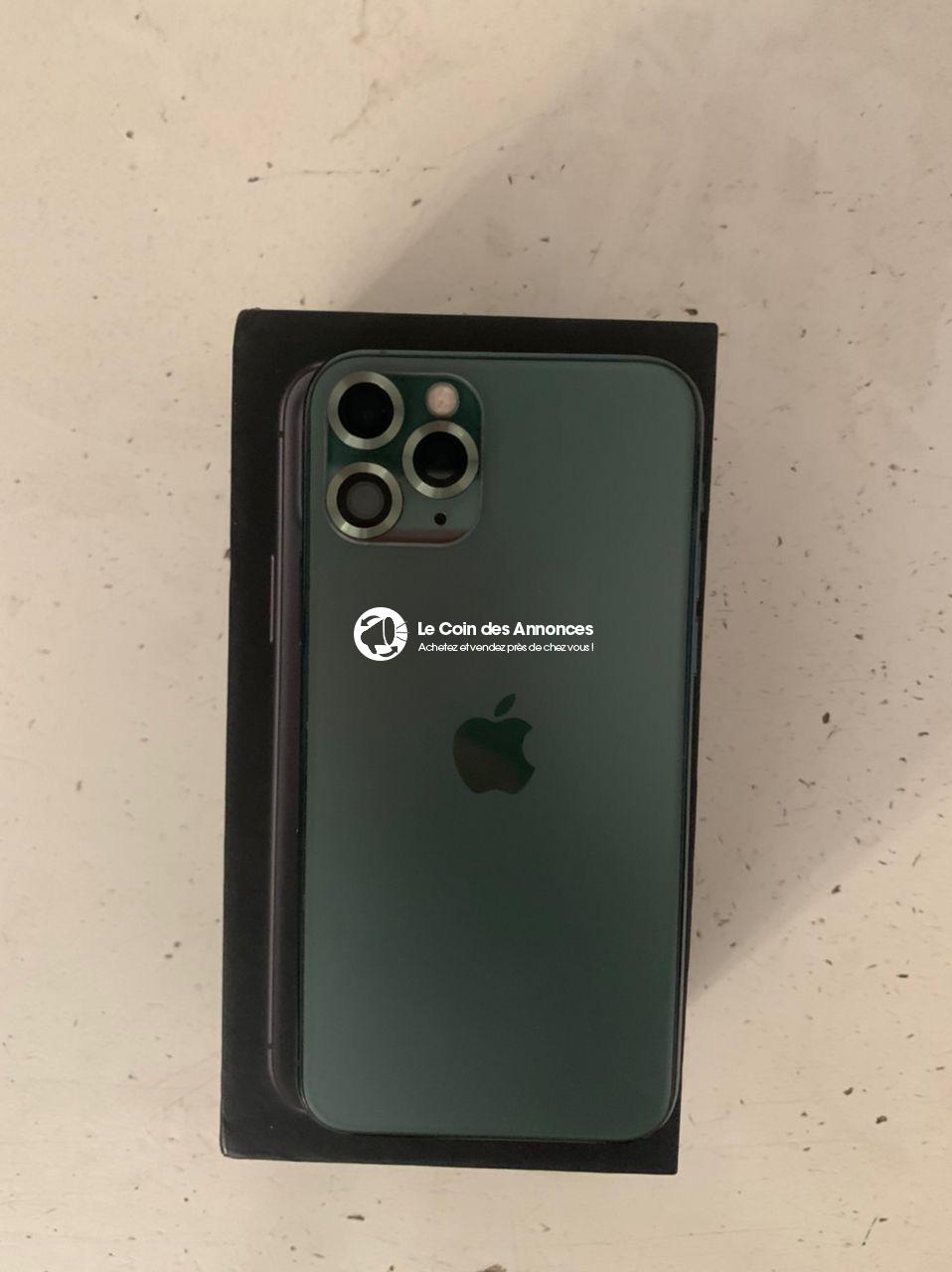 iPhone 11 Pro casi-neuf