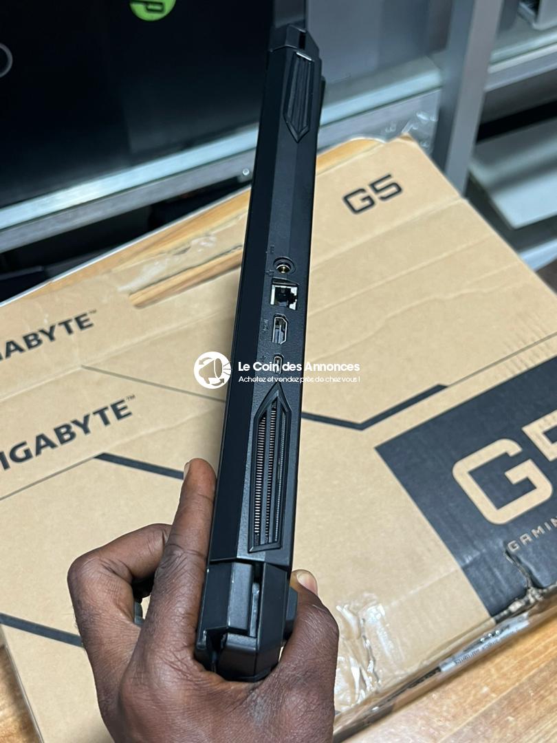 PC Gamers, Programmeurs, Architecture, Multimédia,Gigabyte G5 KC Core i5 10th 