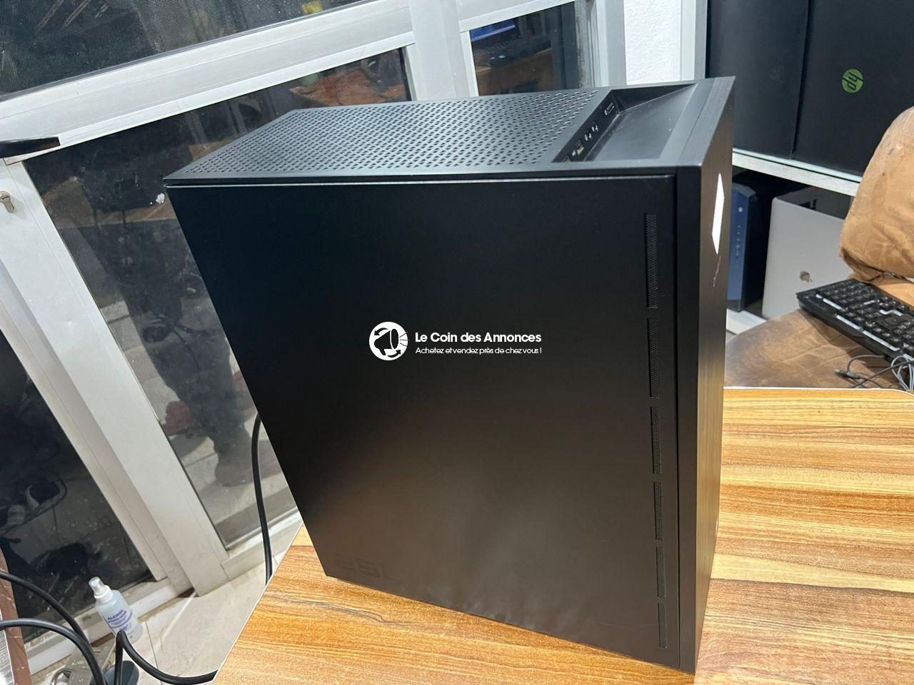 UC Gamers, Programmeurs, Architecture, Multimédia,Hp Omen 25L GT11 Core i5 10th