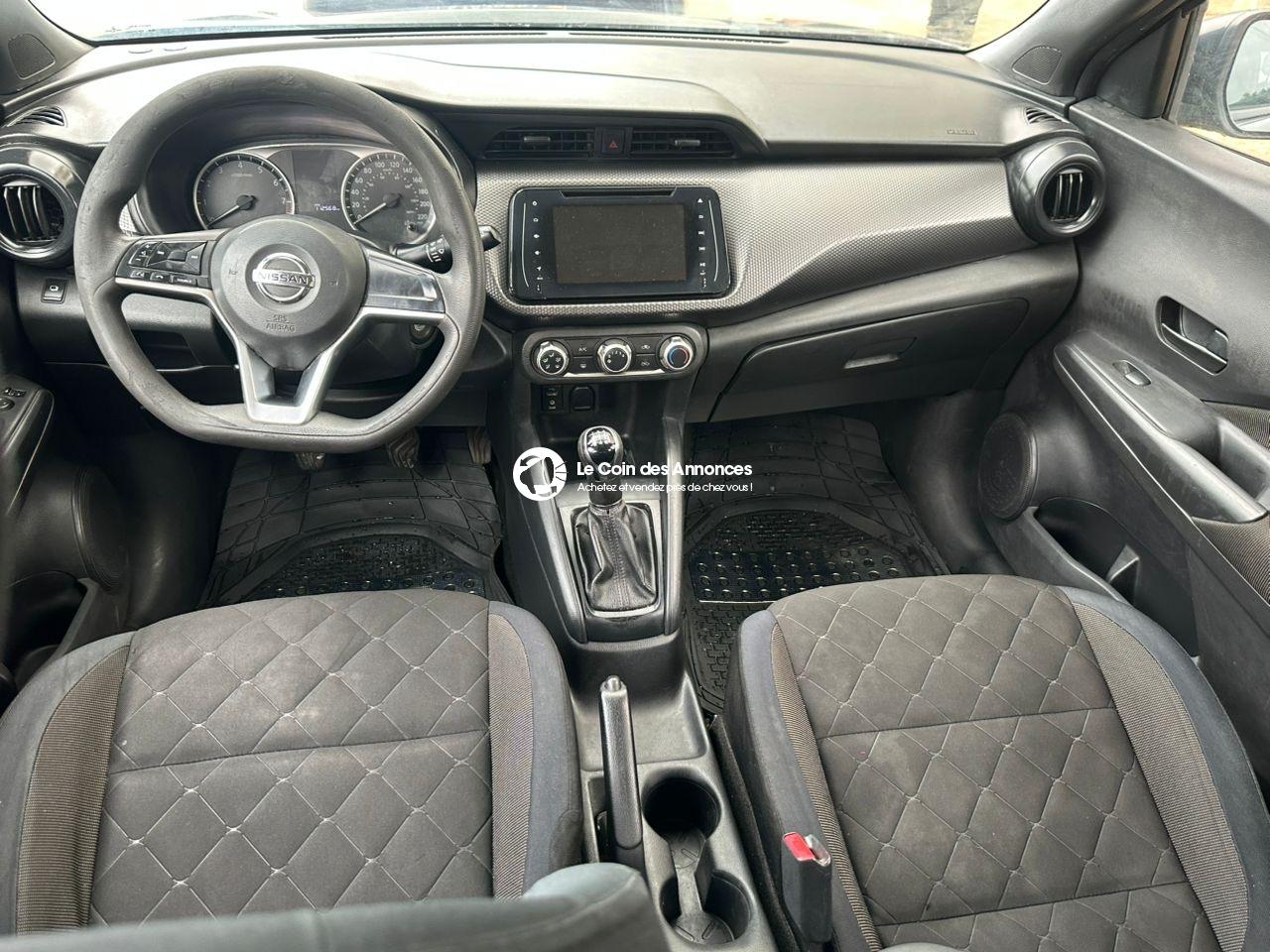 Offre spécial pour une superbe Nissan prix négociable