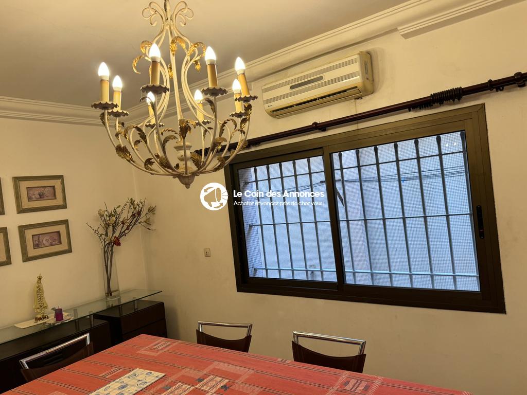 VILLA FONCTIONNELLE A VENDRE /DEUX PLATEAUX LES PERLES