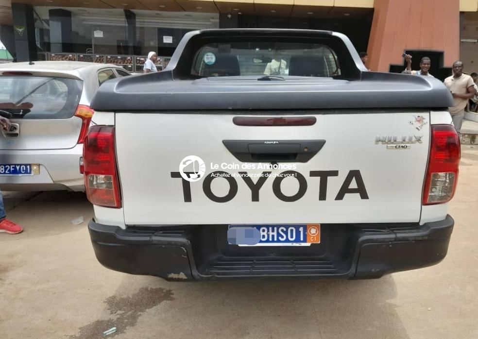 TOYOTA Hilux Année 2017