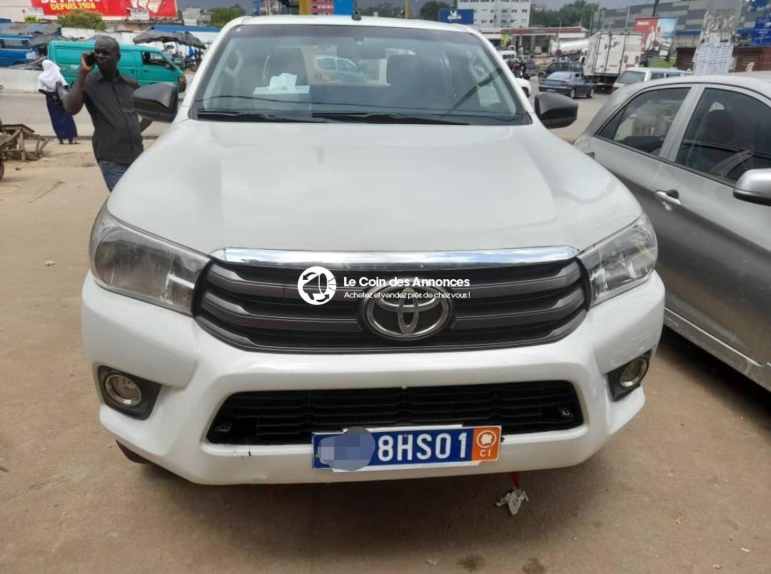 TOYOTA Hilux Année 2017