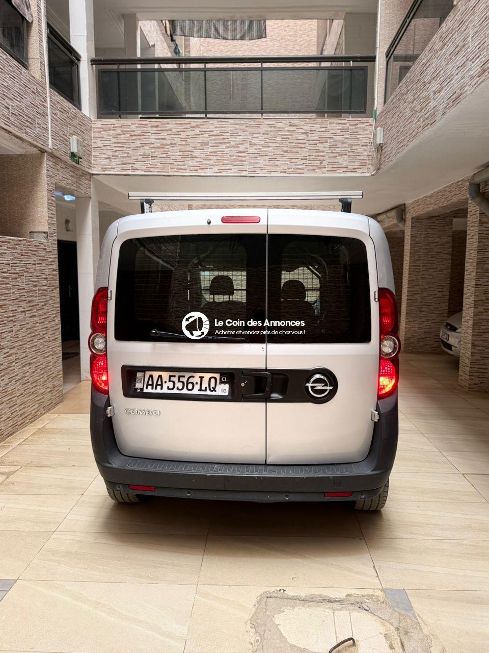 fourgonnette opel combo
