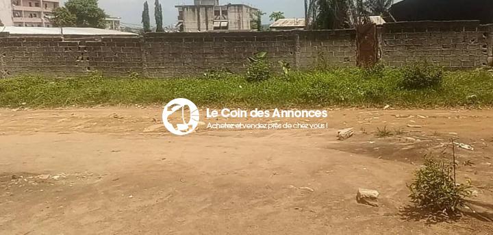 Terrain avec A.C.D en vente