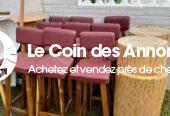 Ensemble mobilier d’occasion restaurant/bar – 12 tabourets, 4 chaises, 6 tables, 2 banquettes – 500 000 FCFA à débattre