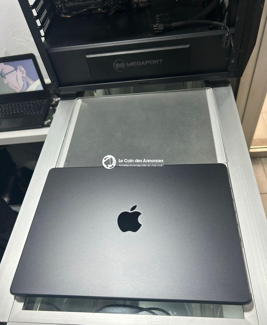 PC MacBook M2 Pro (Retina 14 pouces 2023)