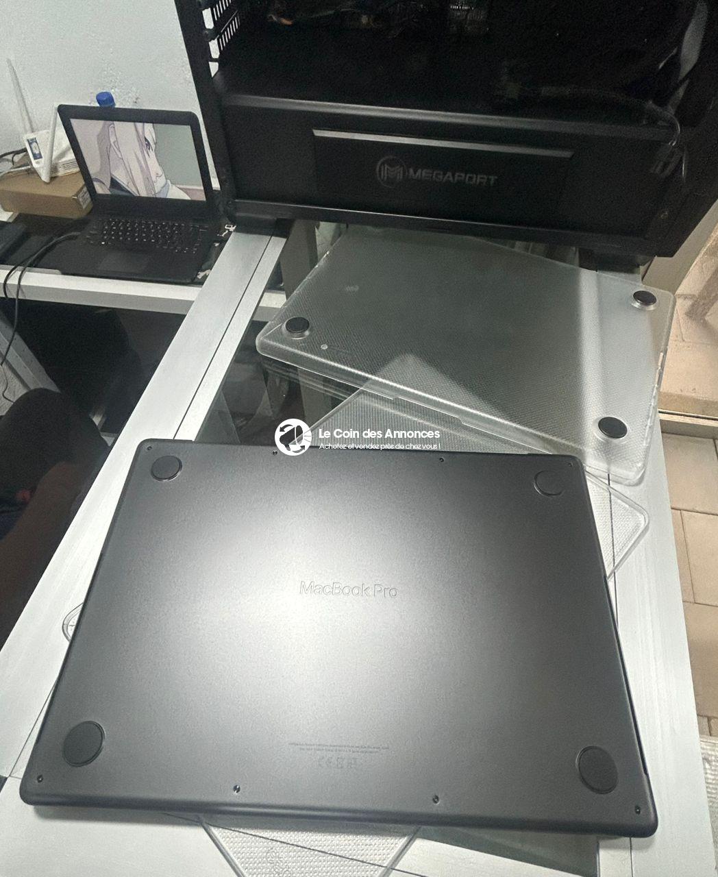 PC MacBook M2 Pro (Retina 14 pouces 2023)