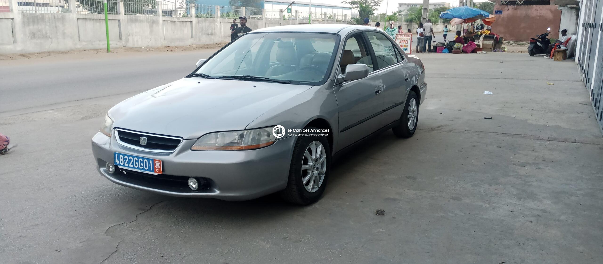 Très propre Honda accord automatique