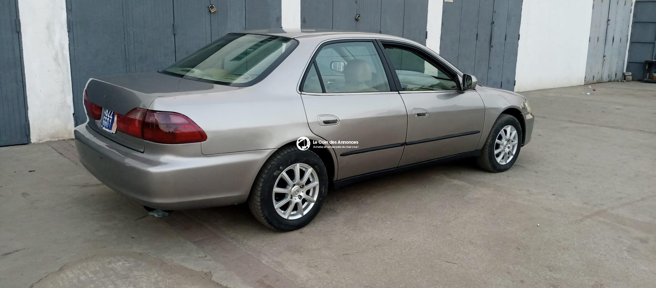 Très propre Honda accord automatique