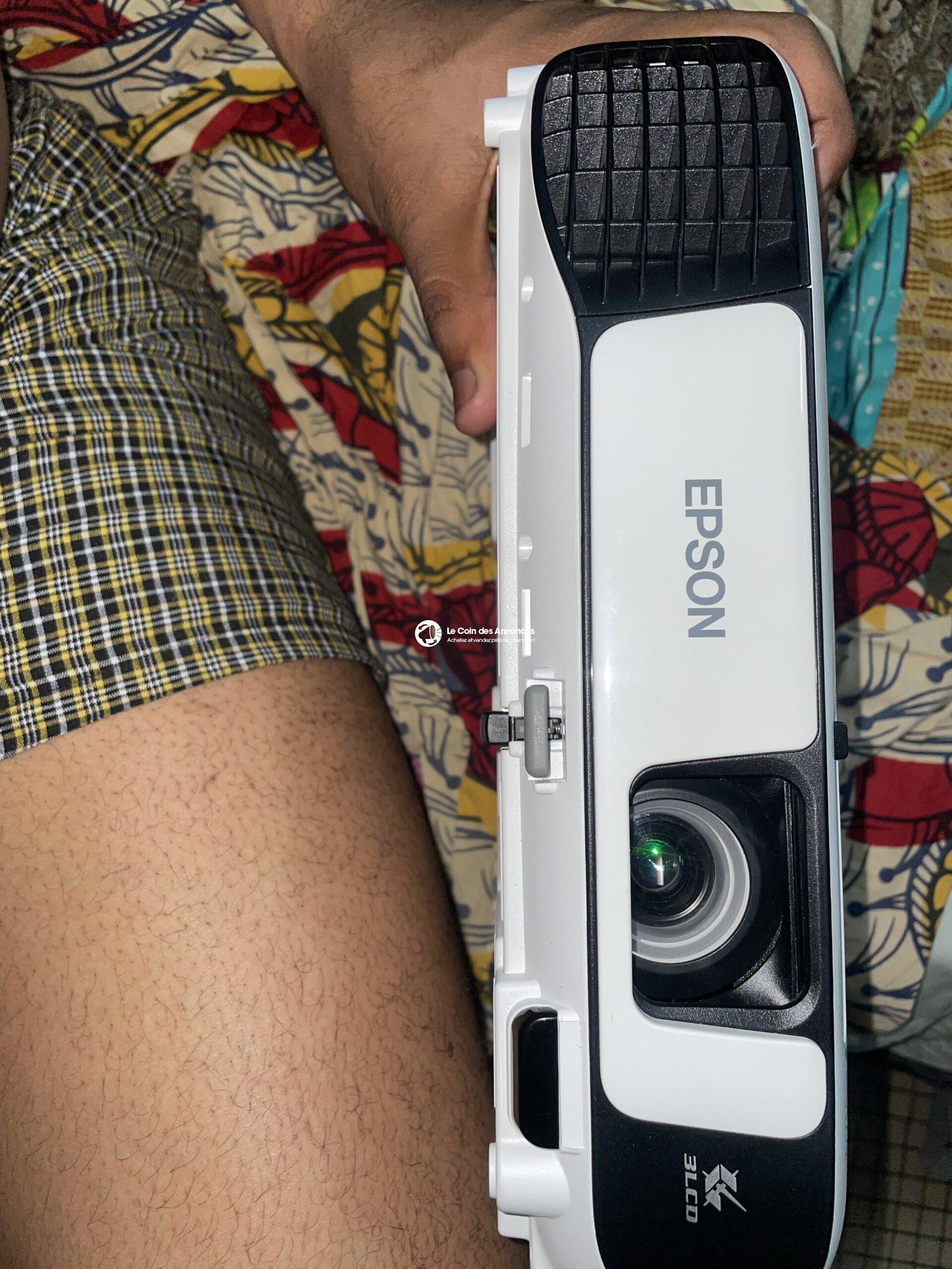 Projecteur Epson 3LCD