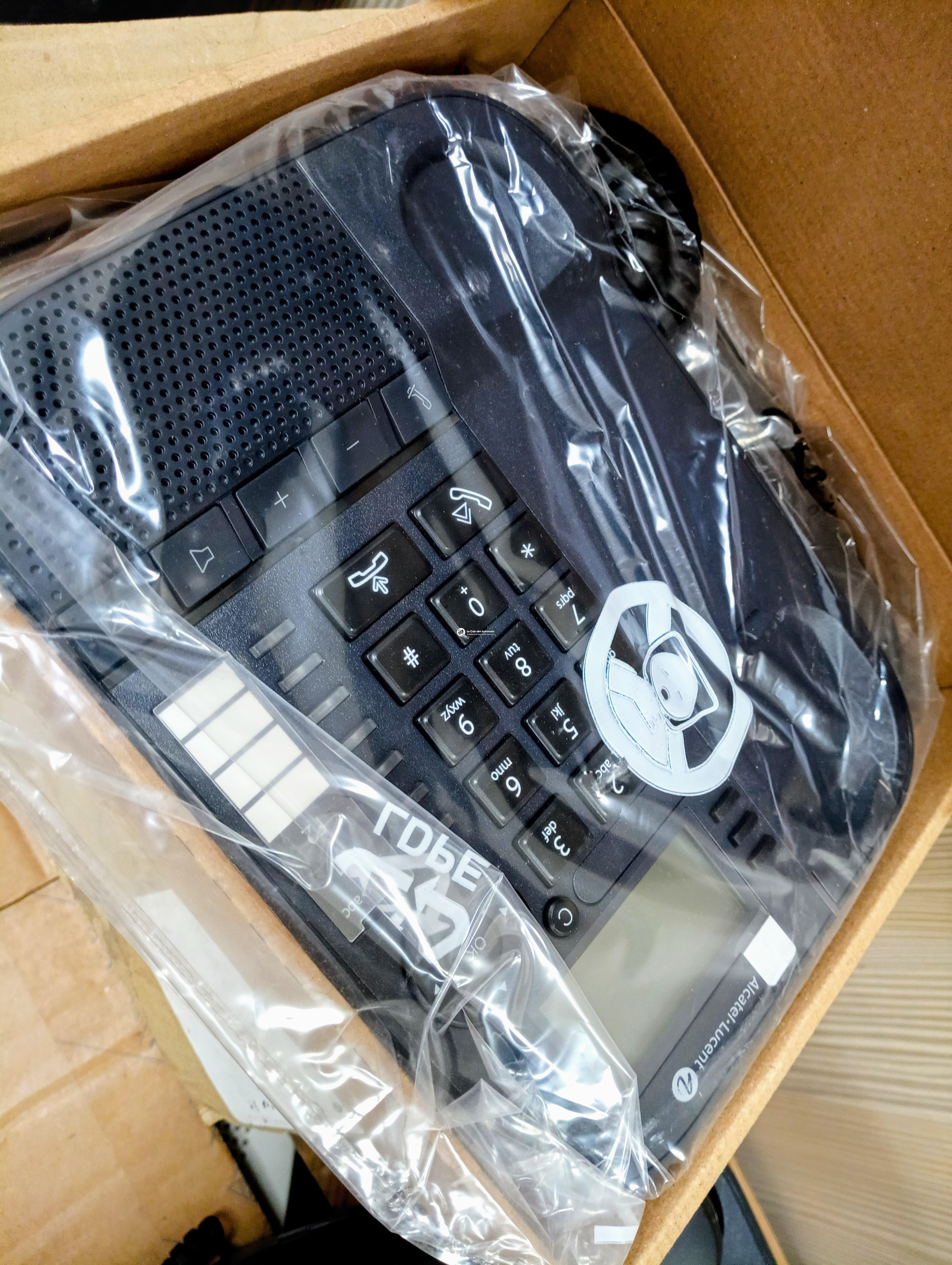 POSTE TÉLÉPHONIQUES NEUF ALCATEL LUCENT 8018 IP